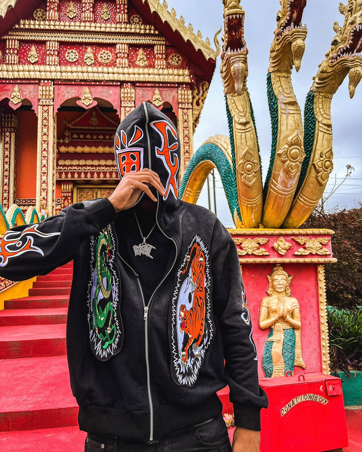 "CONSIOUS RIVALRY" INTERCHANGABLE FULLZIP