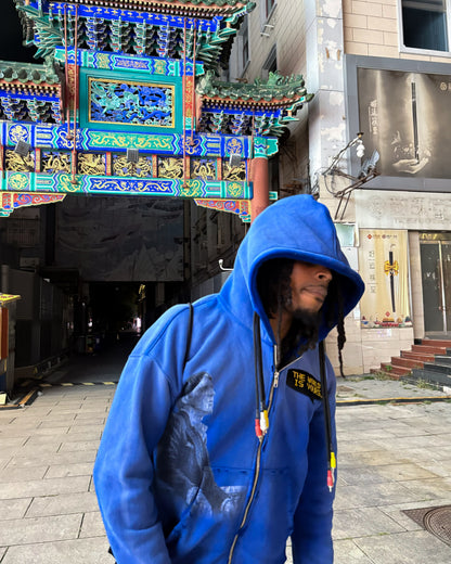 “WORLD IS YOURS” RCA CABLE ZIPUP HOODIE
