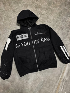 “BE YOU ITS RARE” JACKET (BLACK)