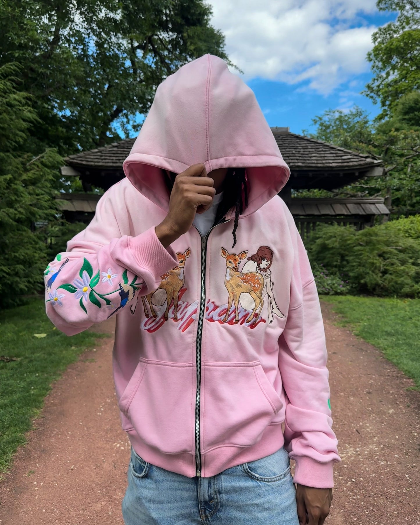 NARA ZIPUP HOODIE