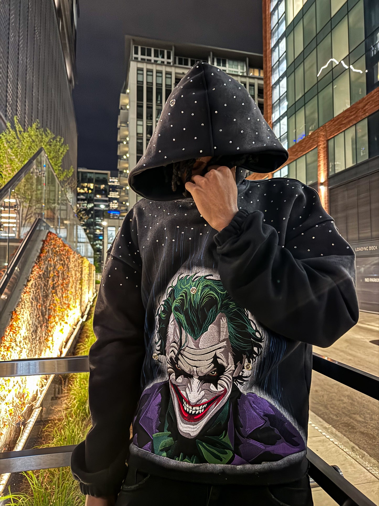 “STARRY NIGHT” PULLOVER HOODIE